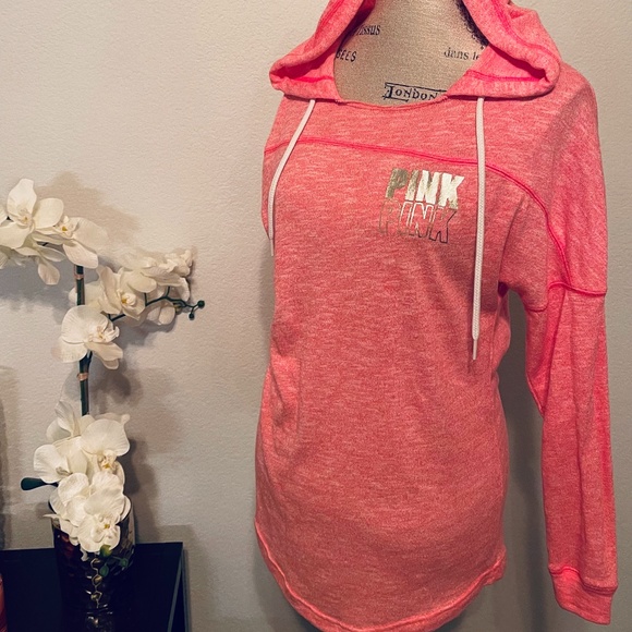 VS PINK Open Back Hoodie - Picture 1 of 3